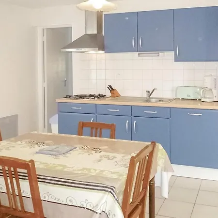 Holiday home Pet Friendly Home In St Marcouf De L'Isle