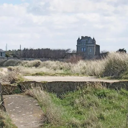 Gorgeous In St Marcouf De L'isle Saint-Marcouf