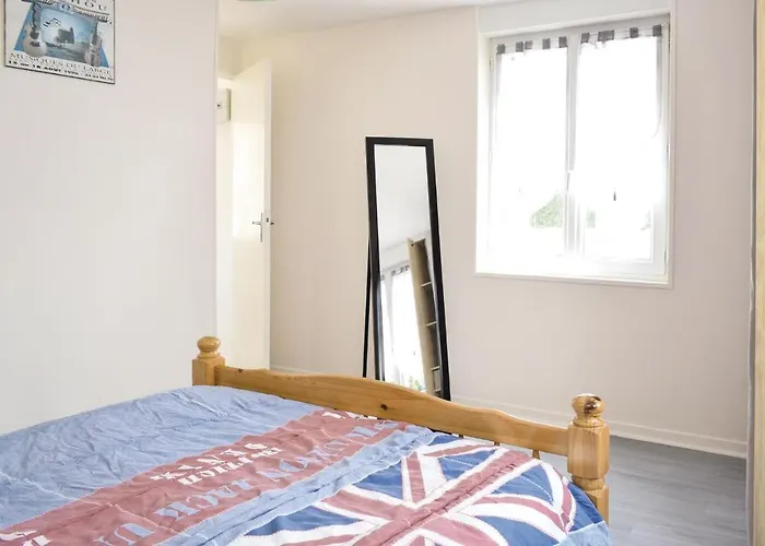 Gorgeous In St Marcouf De L'isle Σπίτι διακοπών