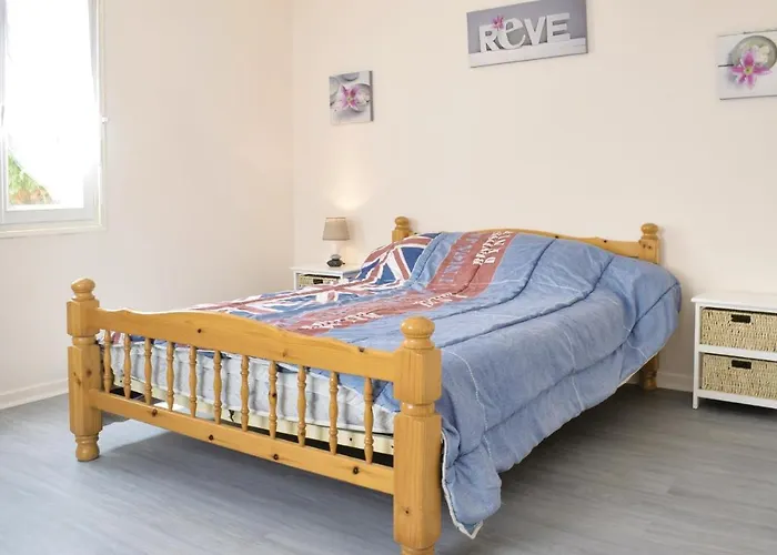 Gorgeous In St Marcouf De L'isle * Saint-Marcouf